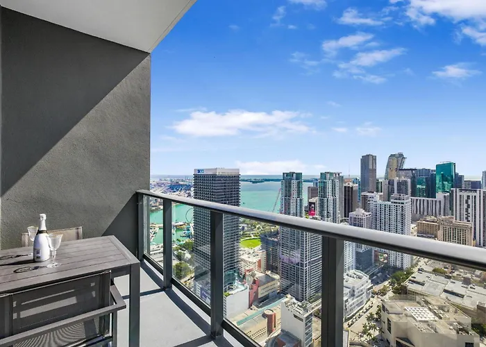 Exclusive Studio With City Views In Downtown Miami