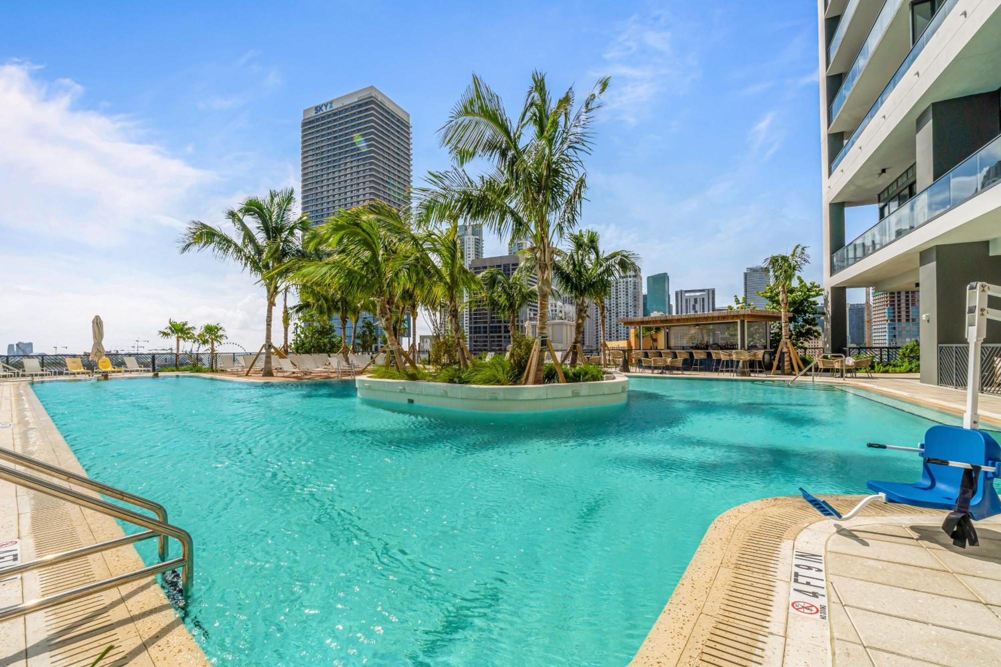 Apartment Exclusive With Views In Downtown