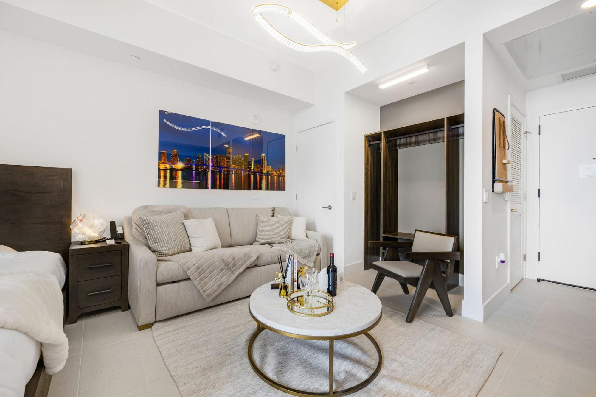 Apartment Exclusive With Views In Downtown
